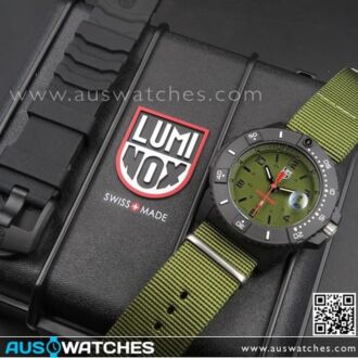 Luminox Navy Seal CARBONOX Sapphire Watch XS.3617.SET with Extra Strap